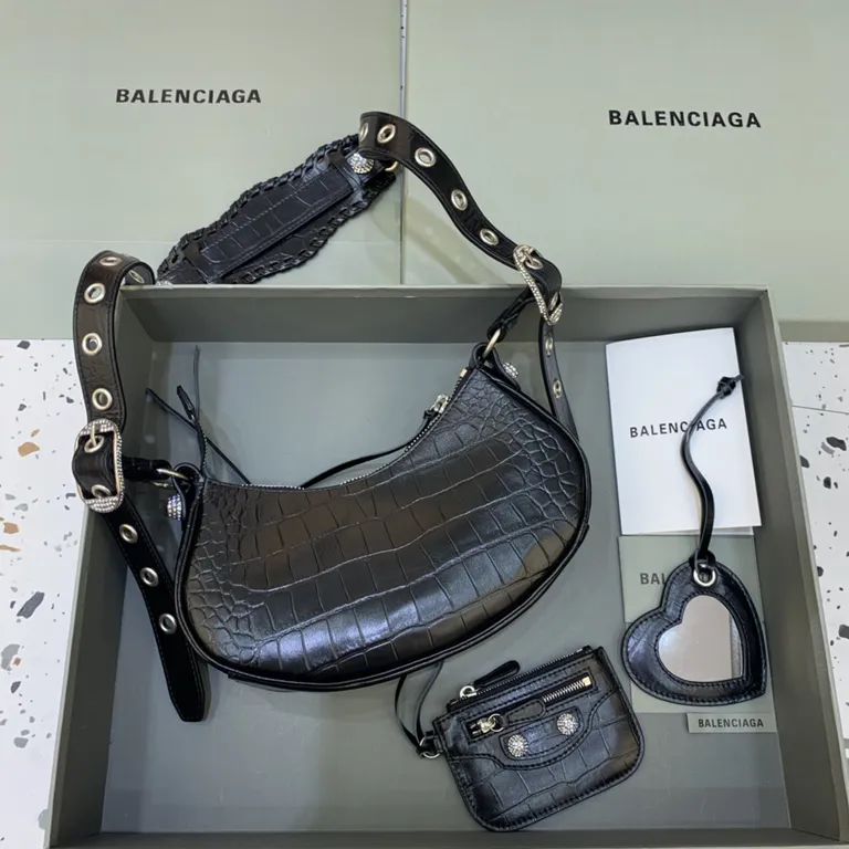 Balenciaga Bag 